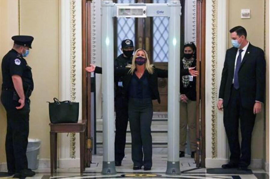 騷亂后美國會裝金屬探測安檢門遭抵制[圖]